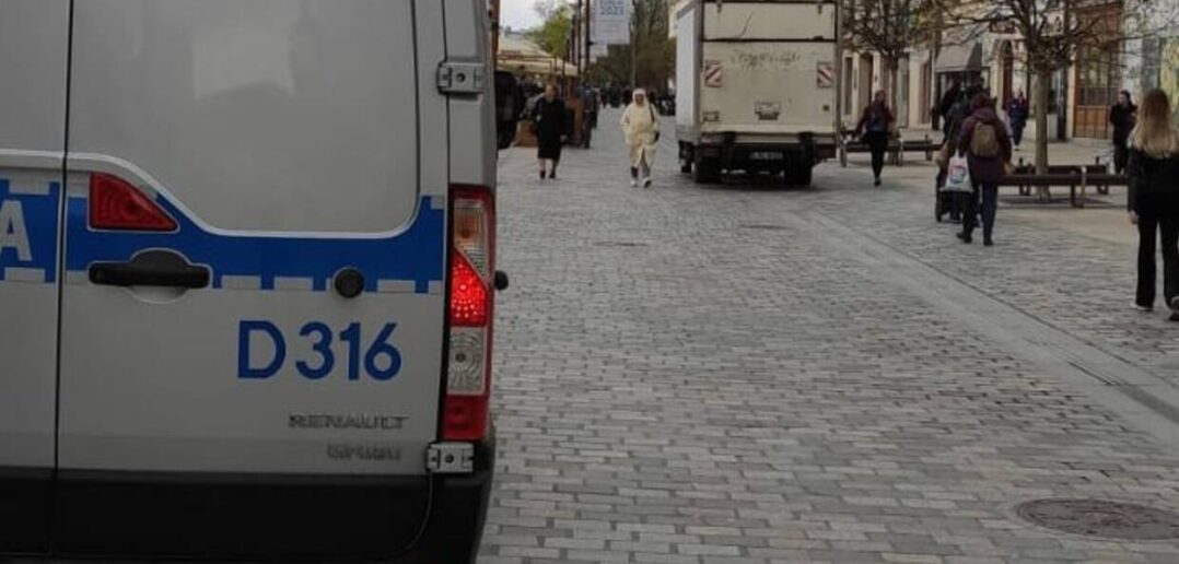 Tragedia na deptaku w Lublinie: 47-latka straciła życie potrącona przez samochód dostawczy